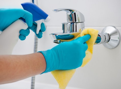 Deep carpet cleaning equipment in St Johns home